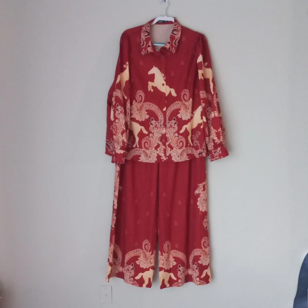 SHEIN CURVE. - Picture 1 of 6